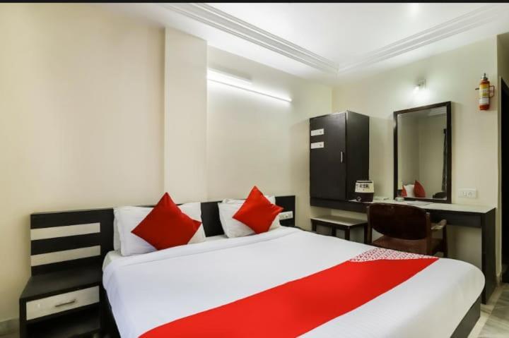 Hotel Asopalav Ambaji المظهر الخارجي الصورة