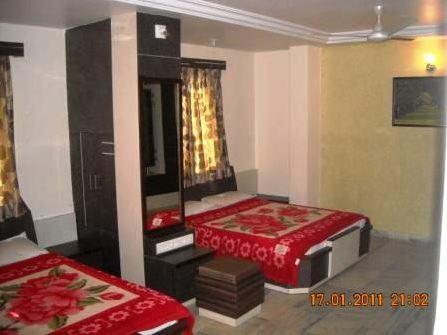 Hotel Asopalav Ambaji المظهر الخارجي الصورة